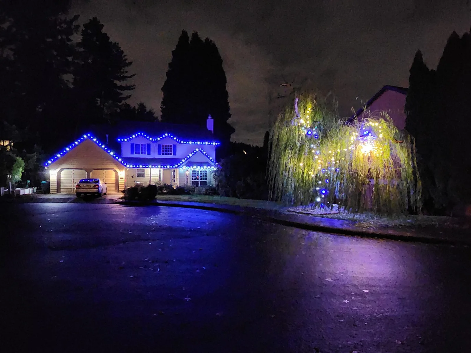 Christmas Lights Installation in Hillsboro, Oregon