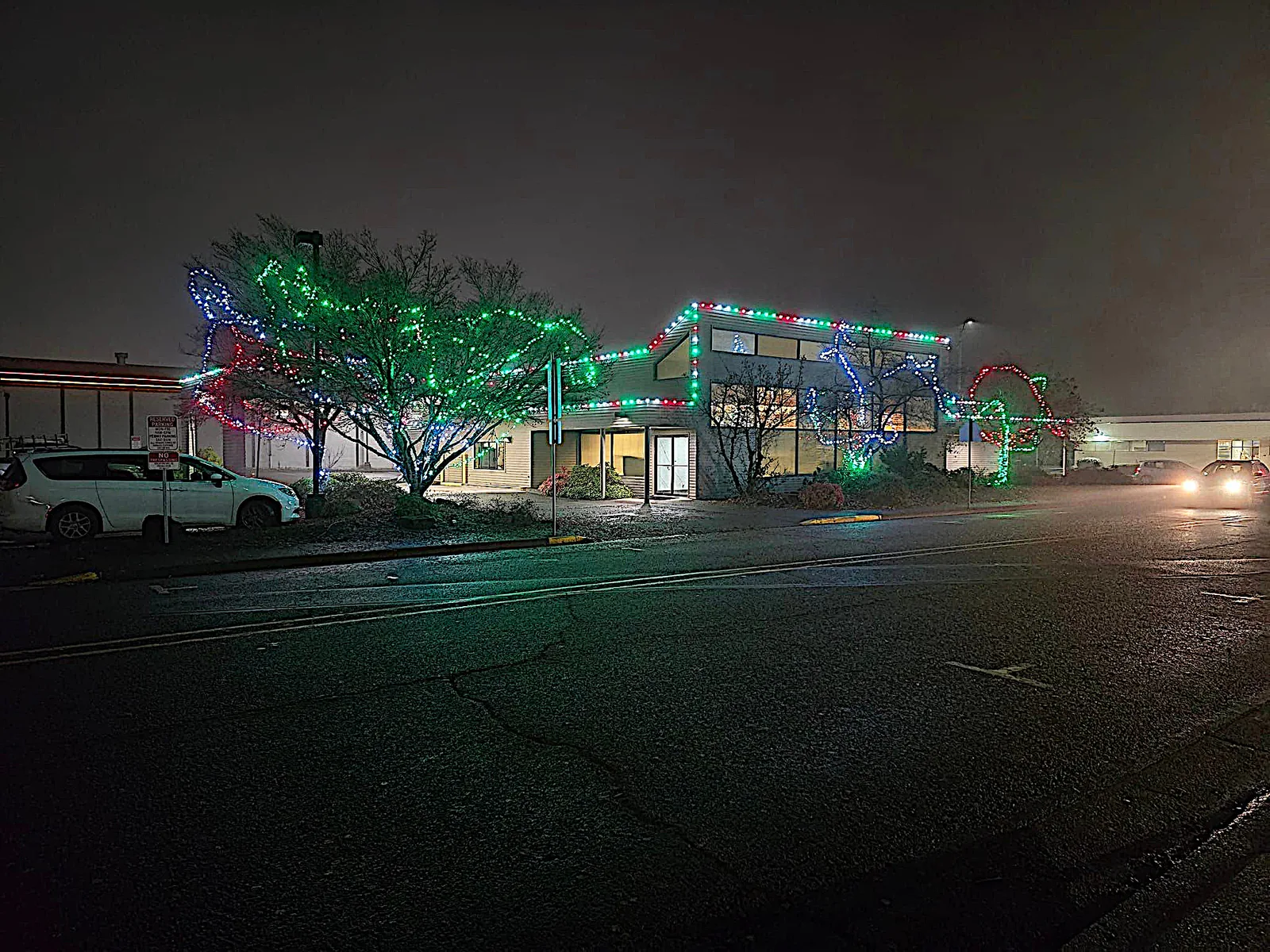 Christmas Lights Installation in Keizer, Oregon