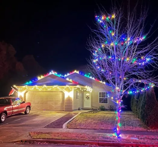 Christmas Lights Installation in McMinnville, Oregon